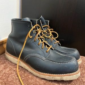 Red Wing Shoes - Men’s Boots - Excellent Condition